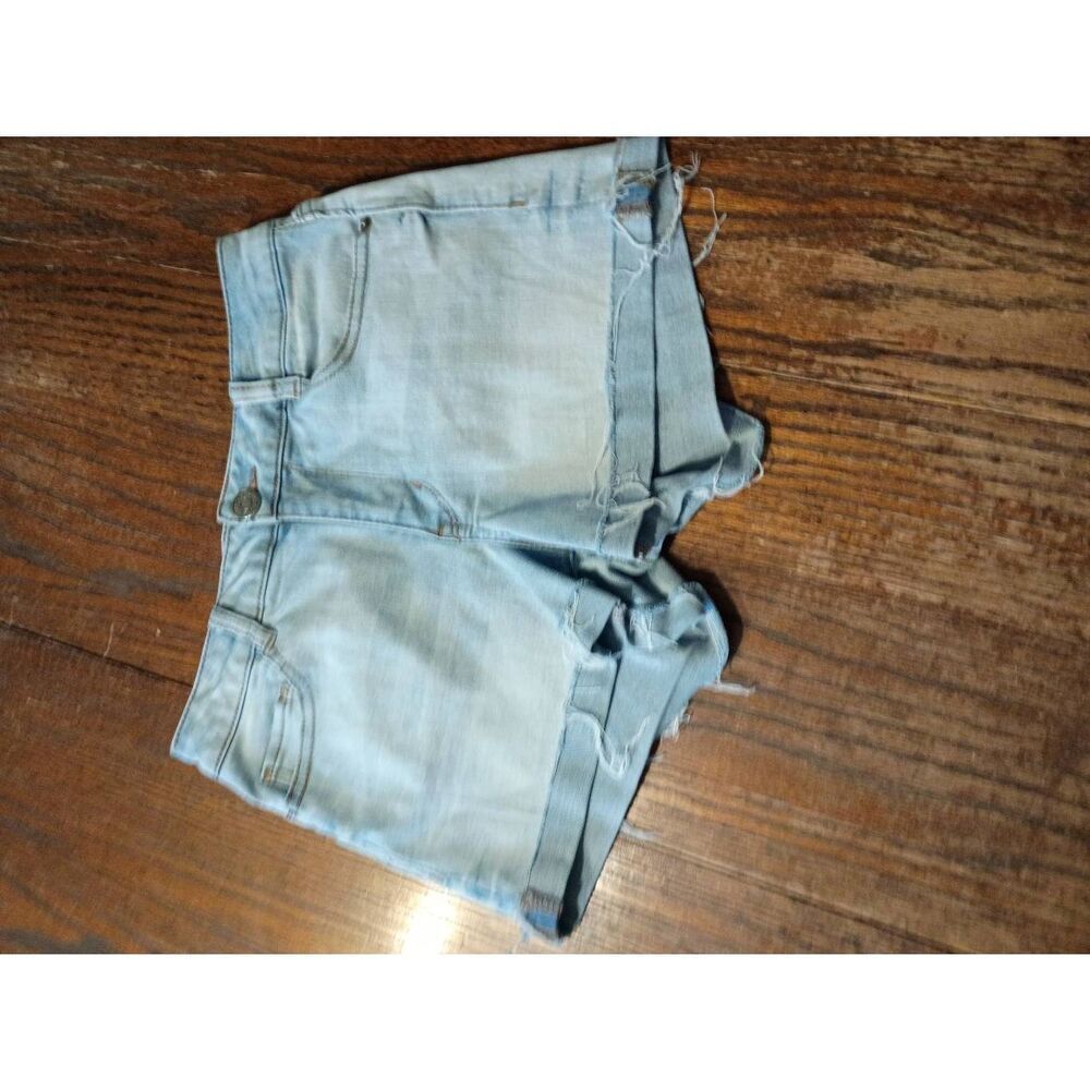Size 3 26W Jolt Denim Blue Jean Shorts Cut Offs Raw Cuffed Hem with Pockets